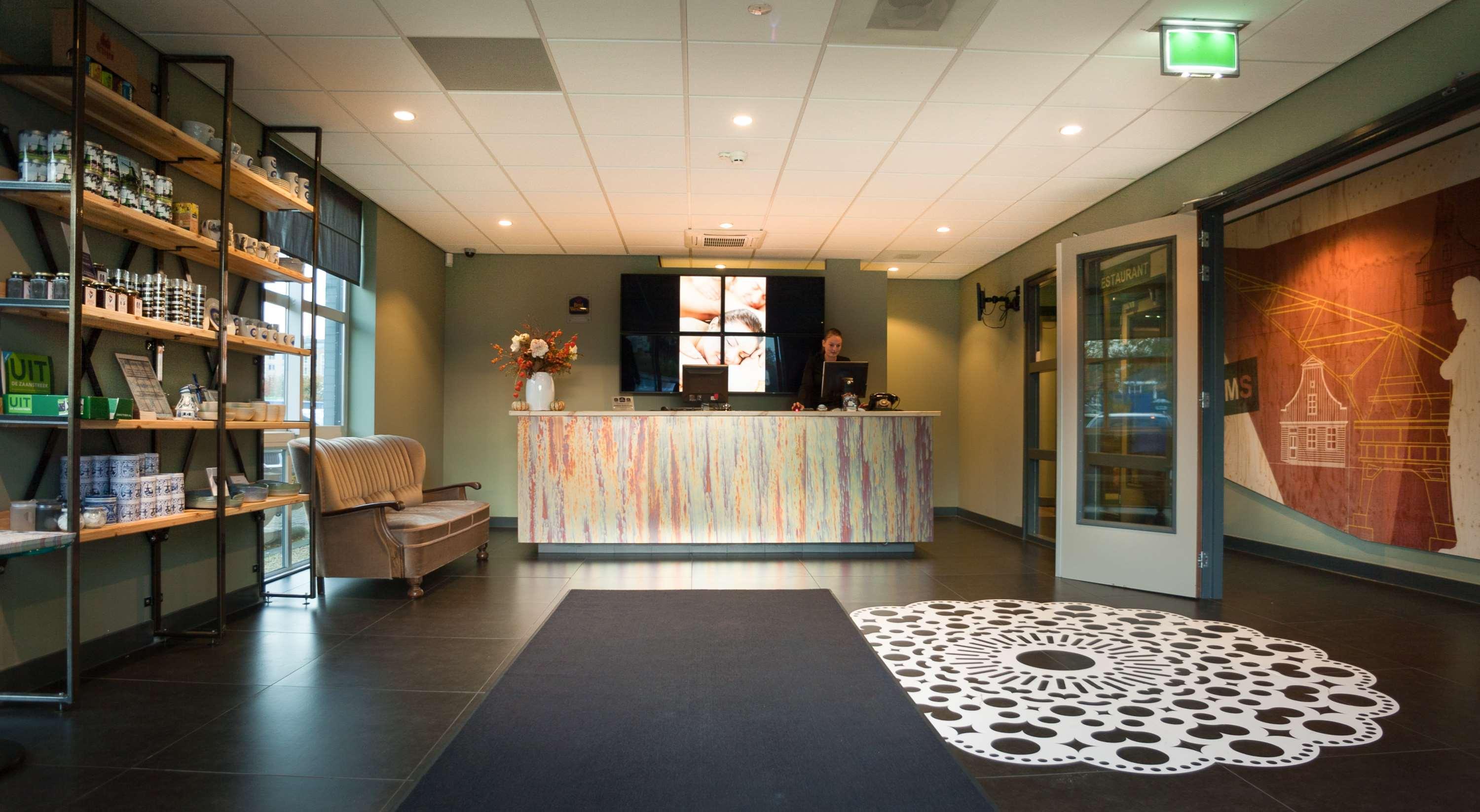 Western Zaan Hotel