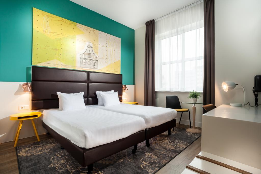 Western Zaan Hotel 3*